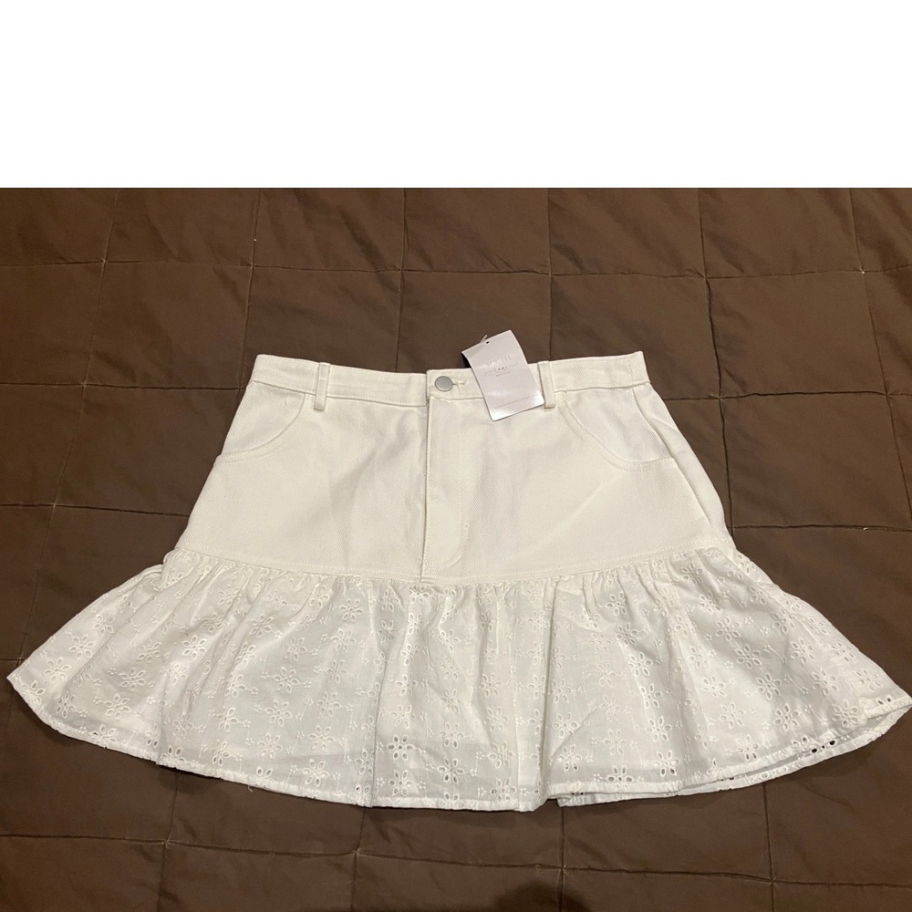 Idem Ditto White Denim Eyelet Ruffle Mini Skirt Shake It for Me Medium NWT